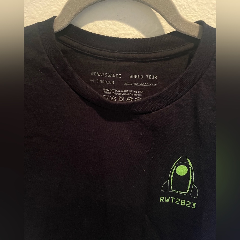 Beyoncé tour tee